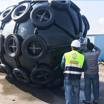 26 স্তর 2.5M ইয়োকোহামা রাবার ফেন্ডার 50kPa ফ্লোটিং ডক ফেন্ডার