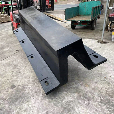 OEM সুপার আর্চ মেরিন রাবার ফেন্ডার 1015kN রিঅ্যাকশন ফোর্স