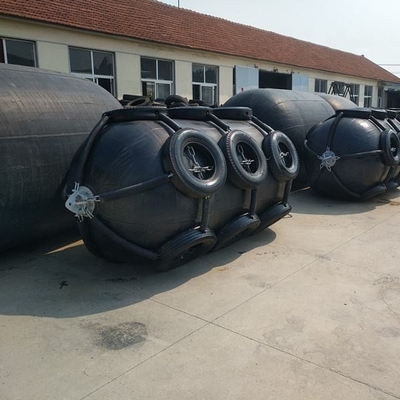 Pianc 2002 মেরিন 3.3 X 6.5m ফ্লোটিং ফেন্ডার ইয়োকোহামা বোট ডক উইথ এয়ারক্রাফ্ট টায়ার