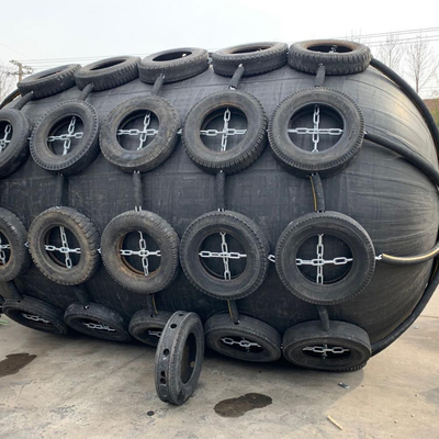 Pianc 2002 মেরিন 3.3 X 6.5m ফ্লোটিং ফেন্ডার ইয়োকোহামা বোট ডক উইথ এয়ারক্রাফ্ট টায়ার