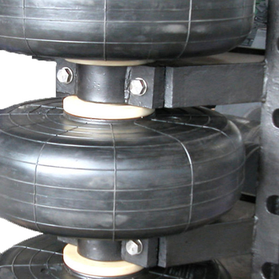ASTM D2000 SAE J200 স্ট্যান্ডার্ড পরিধান প্রতিরোধের সঙ্গে কালো রোলার Fenders