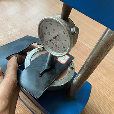 আন্তর্জাতিক সার্টিফিকেশন জাম্বো ফেন্ডার উন্নত শক শোষণ কম রক্ষণাবেক্ষণ