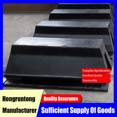 V আকৃতির সামুদ্রিক ফেন্ডার দক্ষ শক শোষণ হালকা ডিজাইন রক্ষণাবেক্ষণ মুক্ত